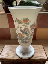 Wedgwood Kutani Crane Vase