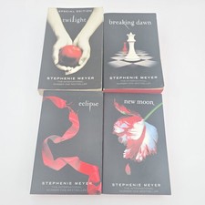 The Twilight Saga 4 Books set Collection - Stephenie Meyer - New Moon Eclipse