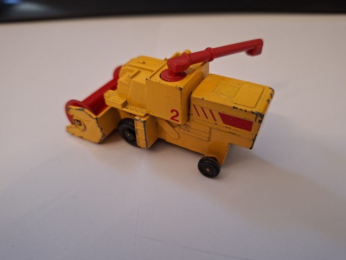 Matchbox combine harvester - matchbox,