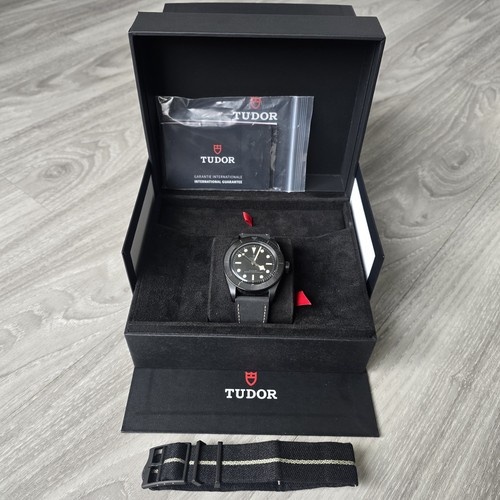 Tudor black bay - tudor, ceramic