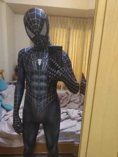 Black venom spide - black,