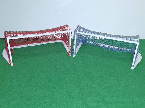 Unboxed subbuteo set - subbuteo,