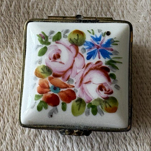 Small french porcelain - small,