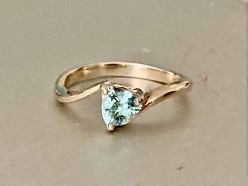 Blue green paraiba color - paraiba,