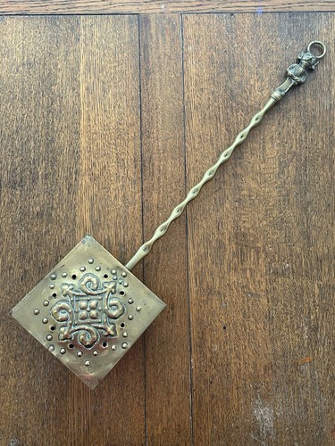 Antique brass lidded chestnut - brass,