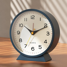4.5" Analogue Alarm Clock