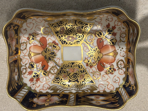 Royal crown derby - derby, traditional