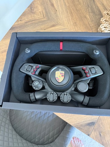 Fanatec csl elite - fanatec, porsche