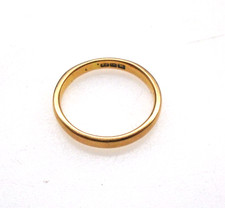 22ct Yellow Gold 3mm Wedding Band Size M - Weight 3.3 Grams - 1936