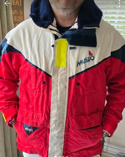 Off shore sailing clothes - off,