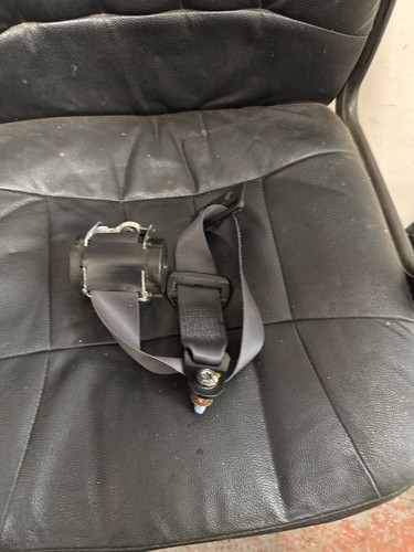 Mg tf front seatbelt - f,