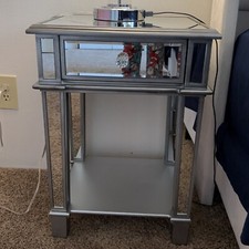 Elegant Mirrored End Table Bed