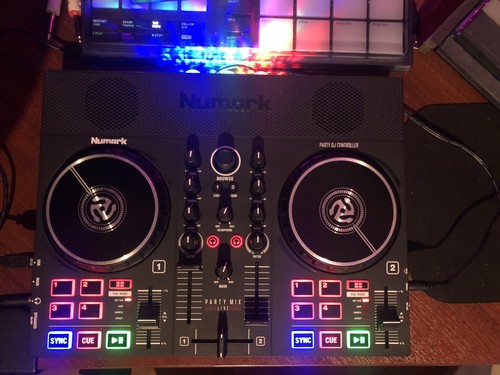 Numark party mix live - party, dj