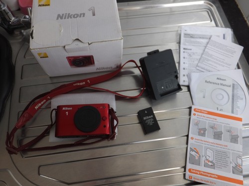 Nikon 1 mp red - nikon,