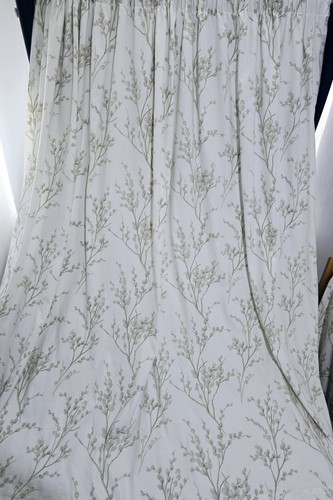 Fabulous laura ashley pussy - laura,