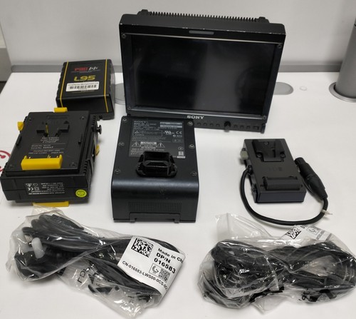 Sony lmd 940w - 9", lcd