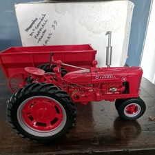 Franklin Mint MCCORMICK  FARMALL  Model H Tractor  1:12 Boxed With Trailer