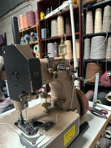 Carpet edging whipping machine - edging/whipping,