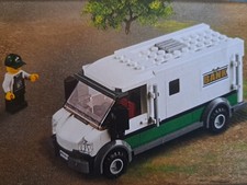 Lego Train City Armour Bank Cash Truck Security Van from Cargo 60198 NEW.
