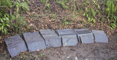 Roofing slates tiles - roofing, /