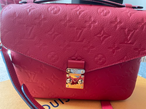 Louis vuitton pochette metis