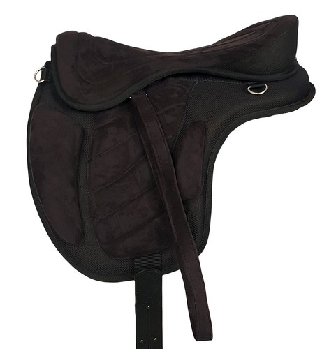 Treeless trekking saddle