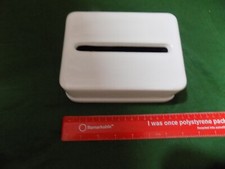 VINTAGE Toilet tissue holder