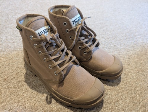 Palladium walking boots 5 - palladium,