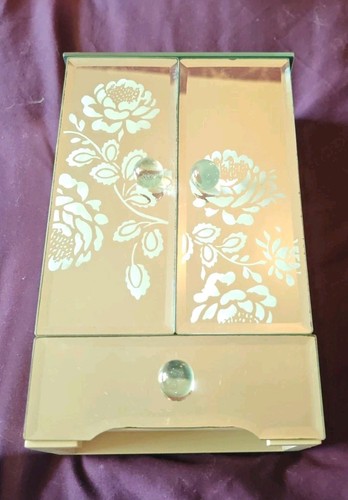 Mirrored glass jewellery - glass,