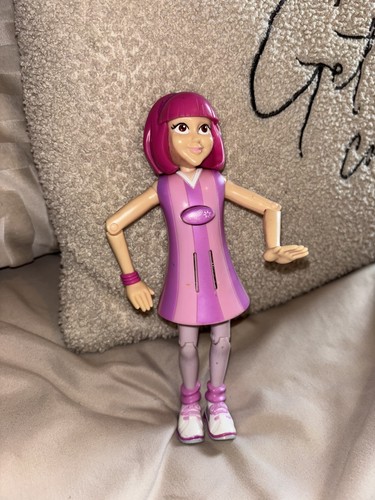 Lazy town talking - town, jumping