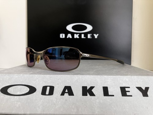 Oakley square wire 0 - square,