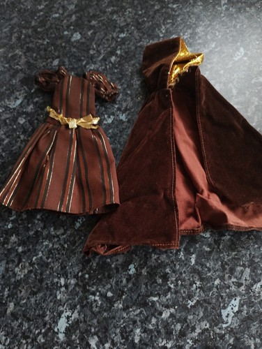 Vintage sindy velvet cape - velvet,