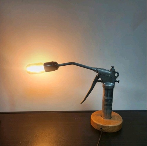 Wanner grease gun lamp oak - grease, on