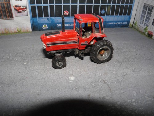 Ertl international harvester - international,