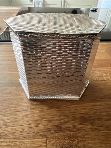 Beautiful silver plate - beautiful,