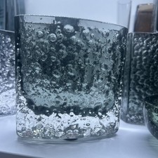 Whitefriars Nailhead bow glass