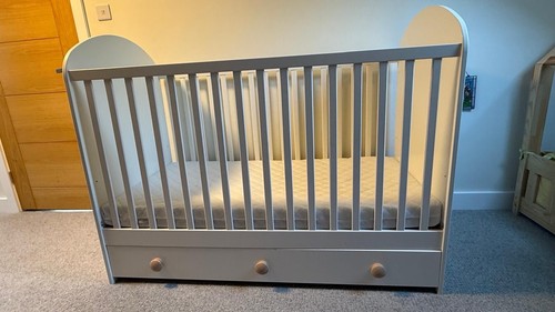 Ikea gonatt white cot with - gonatt,