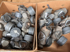 Genuine Finnish M1/M61 Gas Mask - US M5 Style