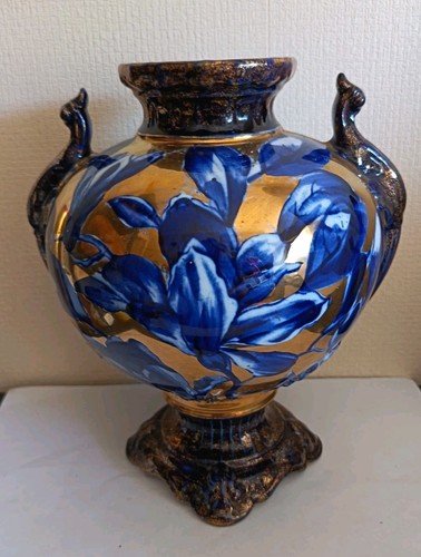 Victorian antique blue - blue, gold