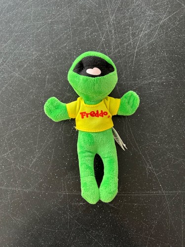 Cadbury freddo 16cm stuffed - freddo,