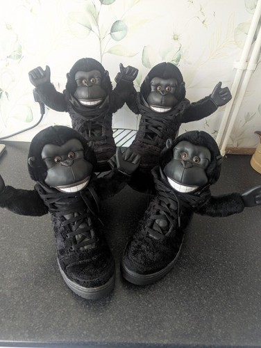 Adidas jeremy scott gorilla - adidas, js