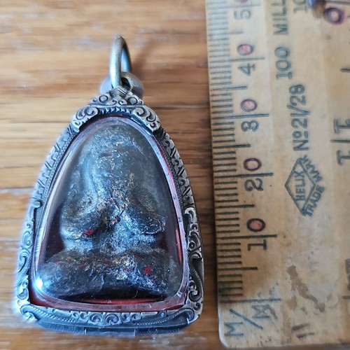 Thai buddha amulet - p, kaew