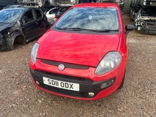 FIAT PUNTO EVO 5 DOOR 2011 FRONT BUMPER  RED 176/A BREAKING