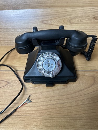 Art deco bakelite - deco,
