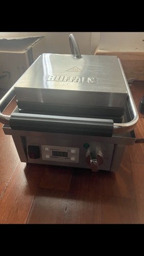 Buffalo waffle machine - buffalo,