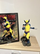 Sideshow Wolverine Statue