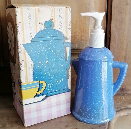 Vintage retro 1960s boxed - 1960s, avon