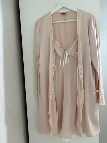 Pink silk peignoir - pink,
