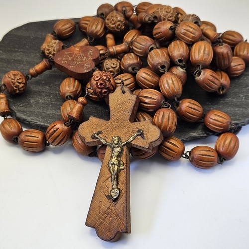 Antique old carved wooden - ,