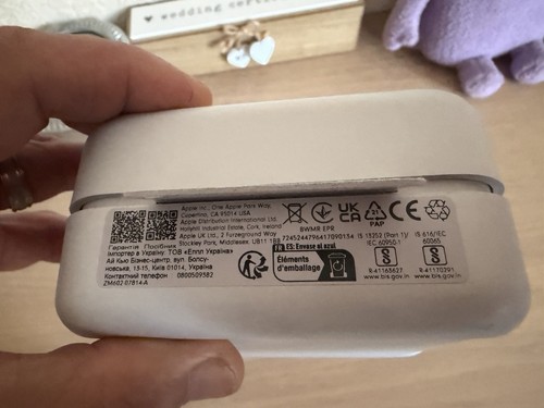 Apple beats powerbeats pro - apple,